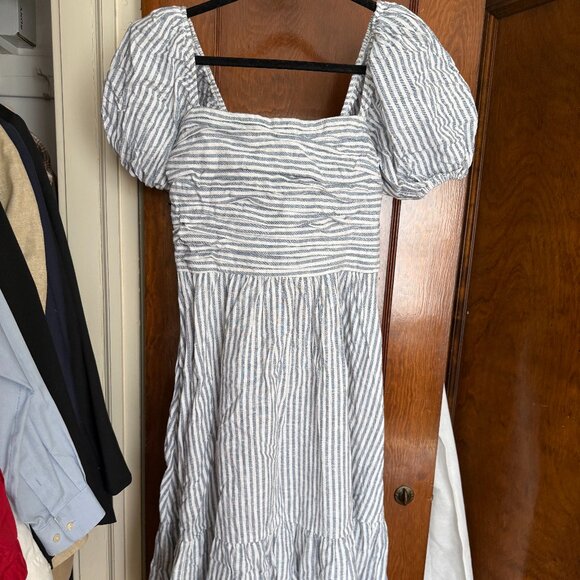 Abercrombie Linen-Blend blue striped sundress - Picture 2 of 4